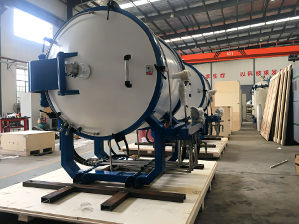 High temperature vacuum furnace